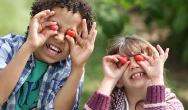 Children Raspberries